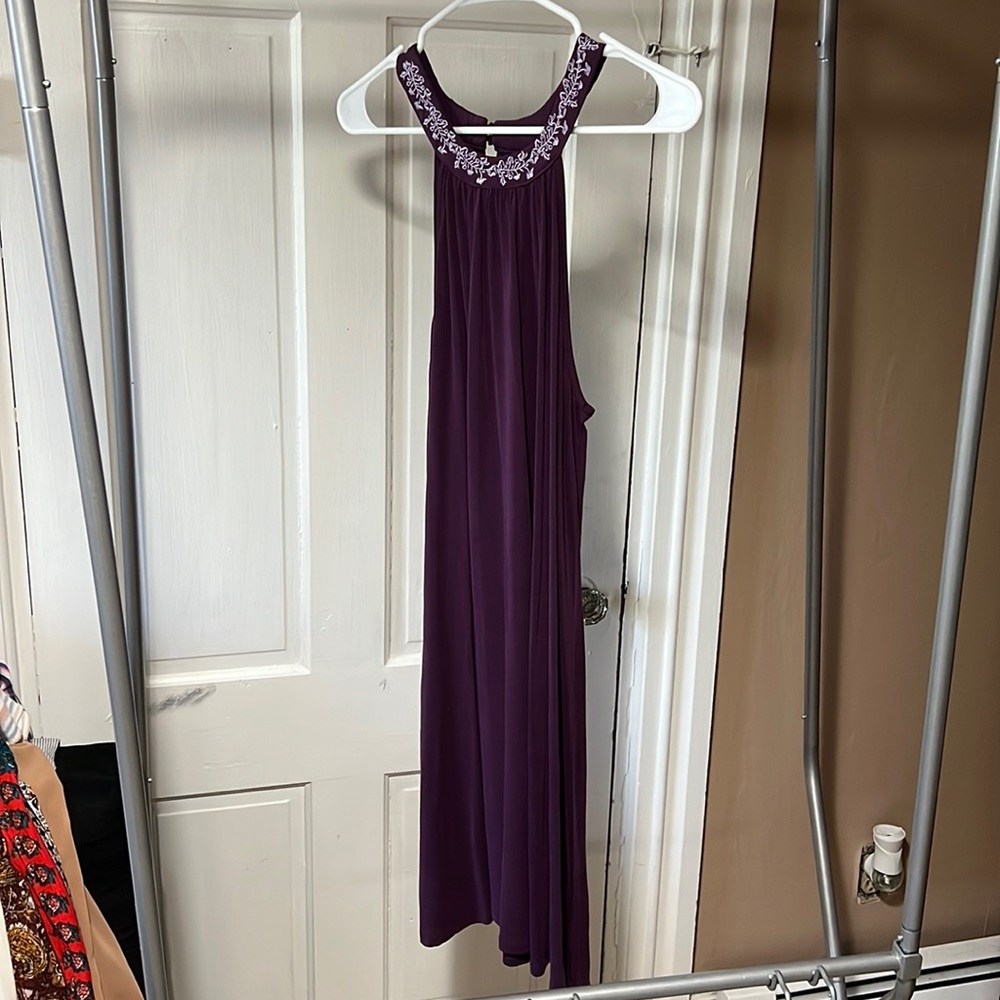 Francesca’s purple midi dress. Excellent condition.